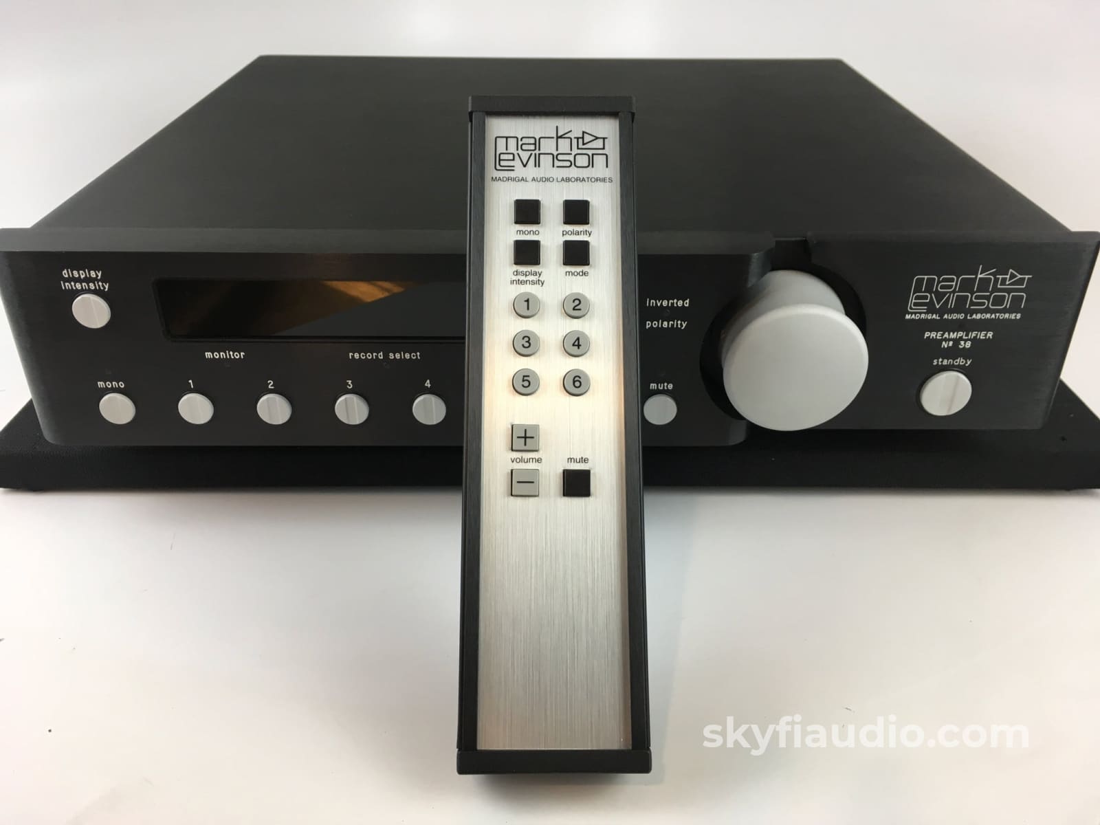 Mark Levinson No.38 Preamp - Dual Mono Preamplifier