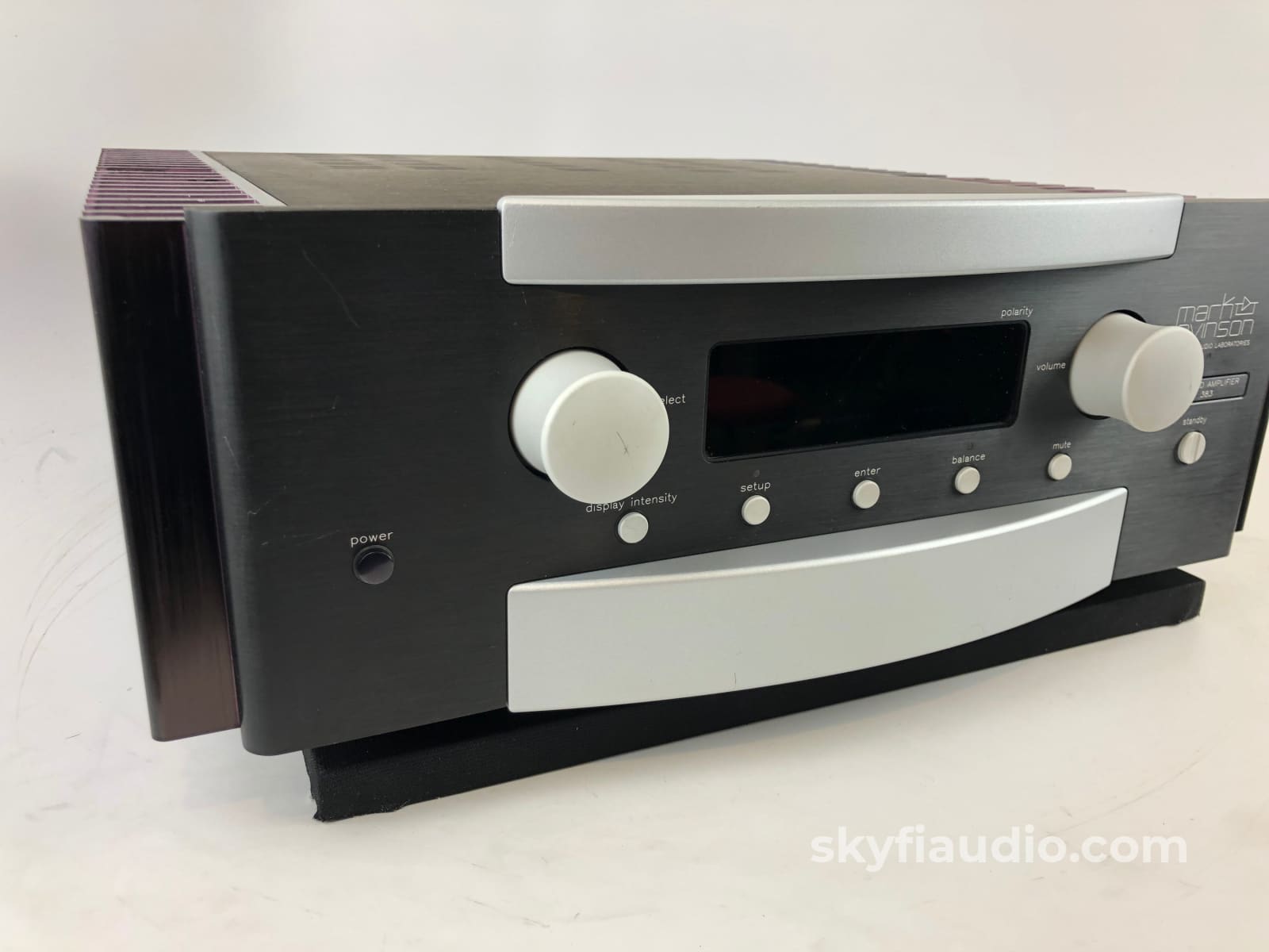Mark Levinson No.383 Integrated Solid State Stereo Amplifier