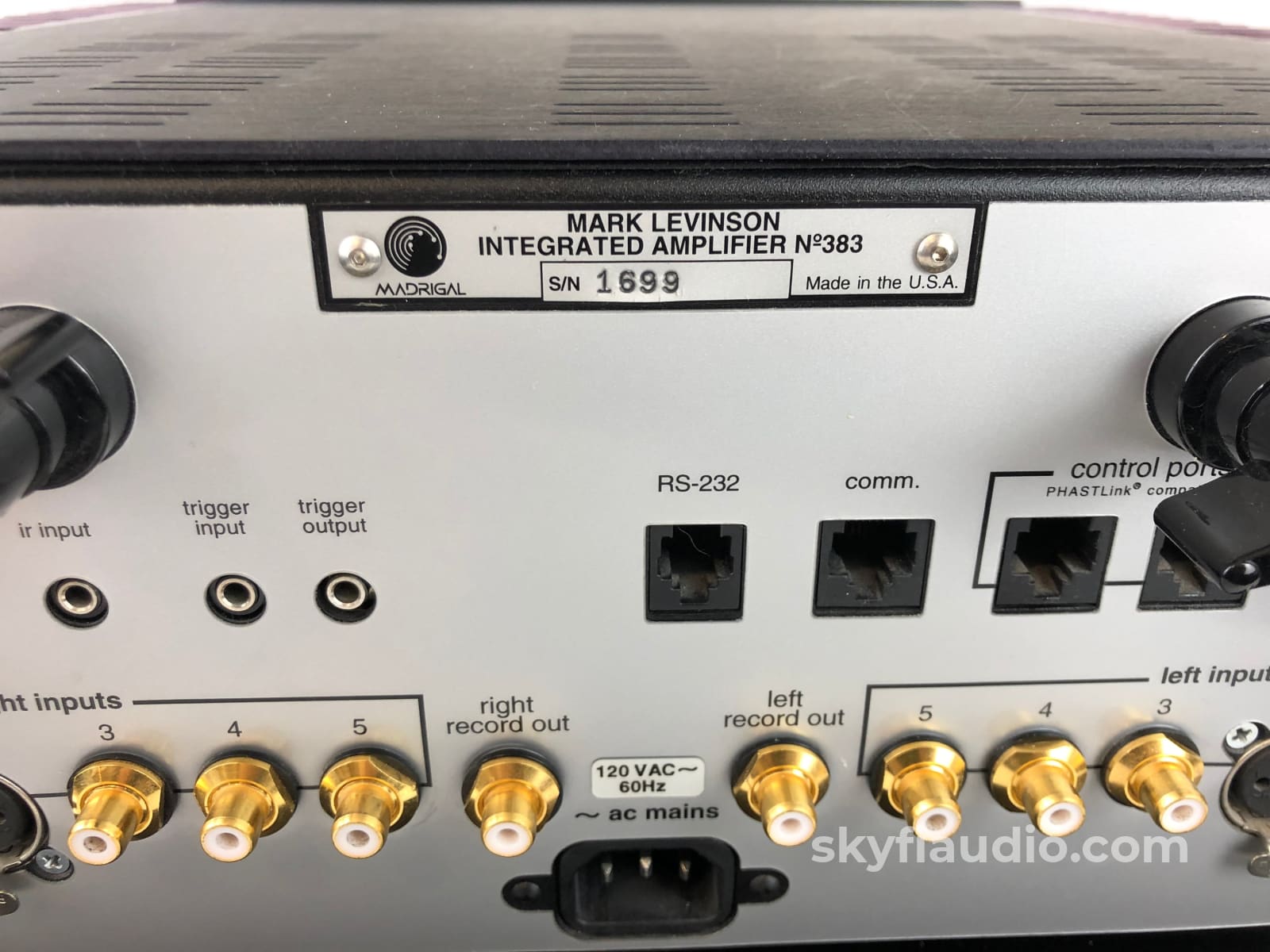 Mark Levinson No.383 Integrated Solid State Stereo Amplifier