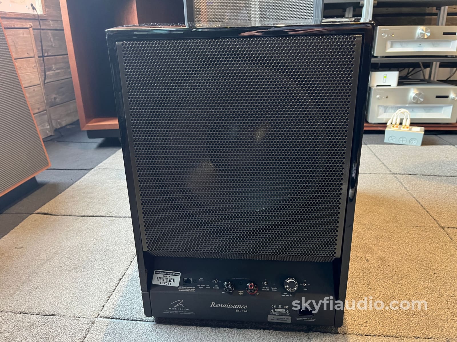 Martin Logan Renaissance ESL15A Loudspeakers - Hybrid Electrostatic - Gloss Black - Complete Kit Amplifier