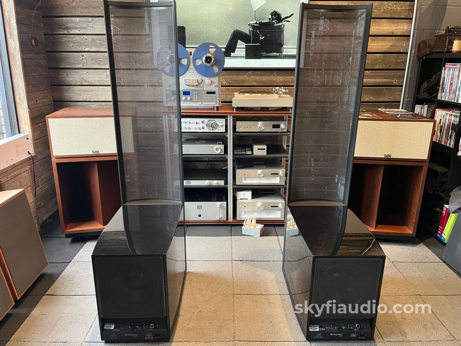 Martin Logan Renaissance ESL15A Loudspeakers - Hybrid Electrostatic - Gloss Black - Complete Kit Amplifier