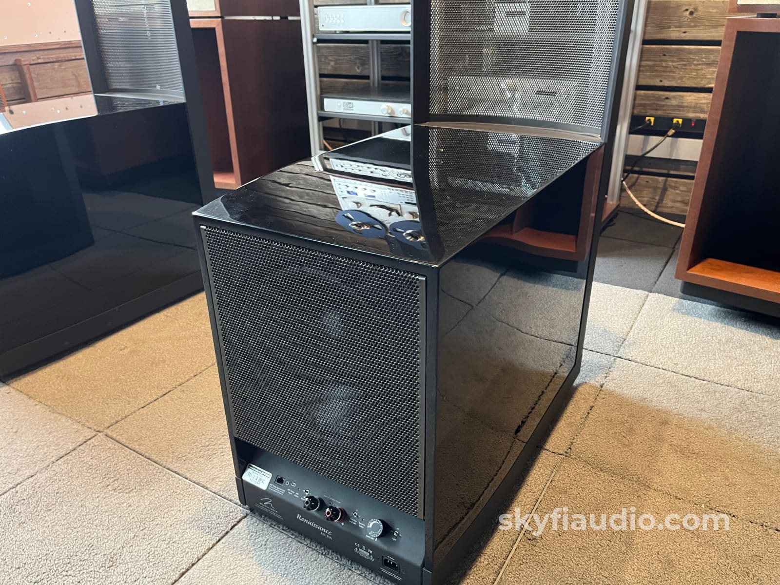 Martin Logan Renaissance ESL15A Loudspeakers - Hybrid Electrostatic - Gloss Black - Complete Kit Amplifier