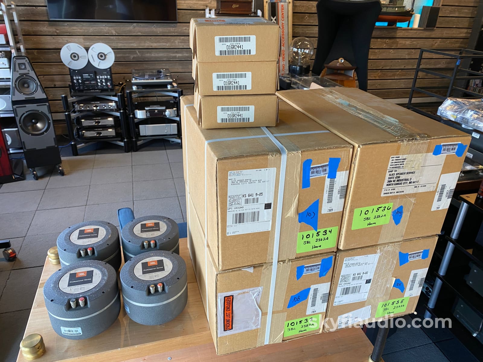 Massive Jbl Professional 6.2 Home Theater Speaker System - New! Speakers