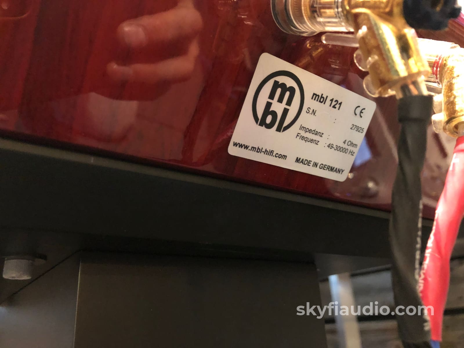 Mbl 121 Radialstrahler Speakers - With Stands And Crates