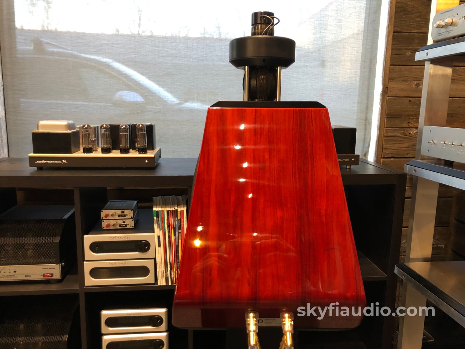 Mbl 121 Radialstrahler Speakers - With Stands And Crates