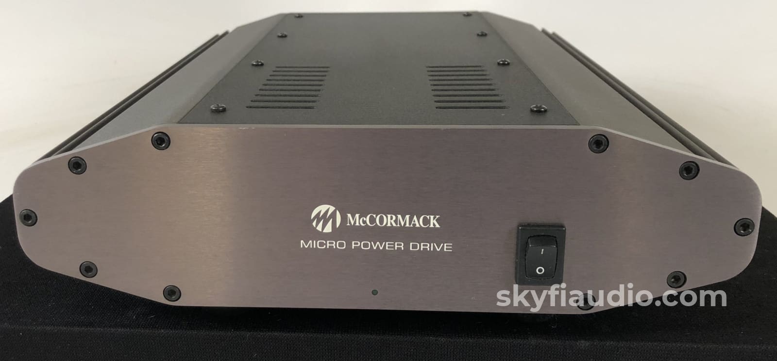 Mccormack Micro Power Drive Solid State Stereo Amplifier (B)