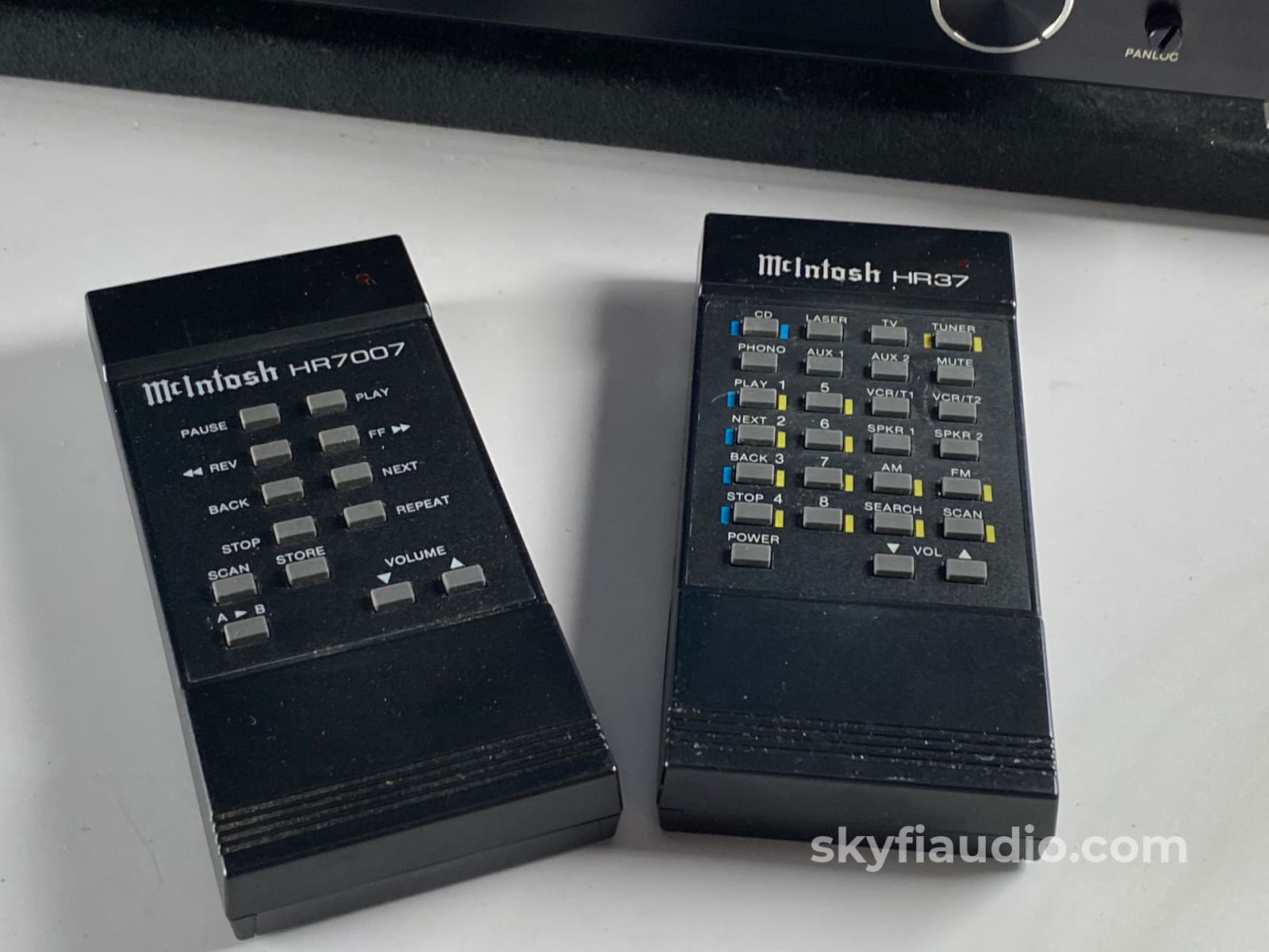 Mcintosh 4 Piece System From The 1980S And 1990S = C37 + Mc7200 Mcd7007 Mr7083 Skyfi Curated