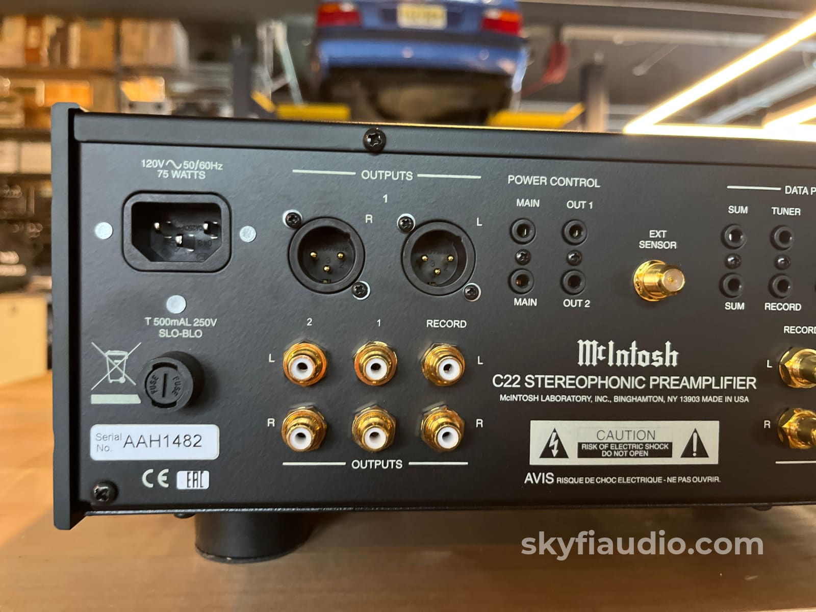 McIntosh C22 MKIV Tube Preamplifier Preamplifier