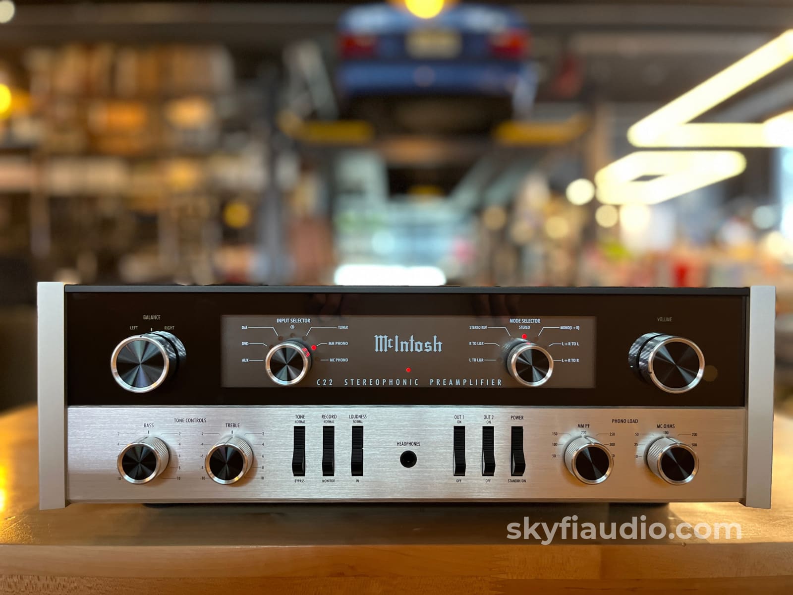 McIntosh C22 MKIV Tube Preamplifier - Rare Version