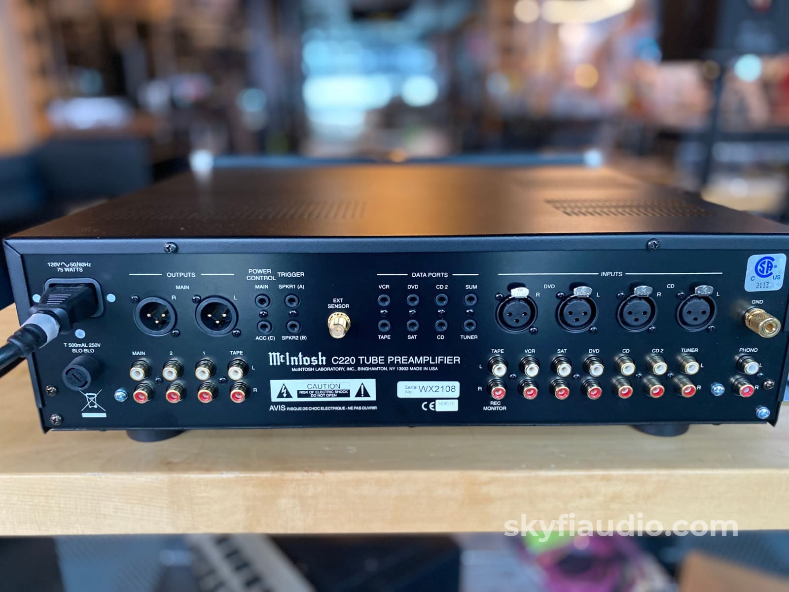 Mcintosh C220 All-Analog Tube Preamplifier W/Phono