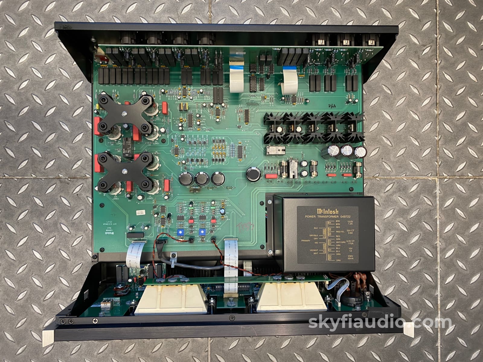 Mcintosh C2200 Tube Preamplifier - All Analog For Purists