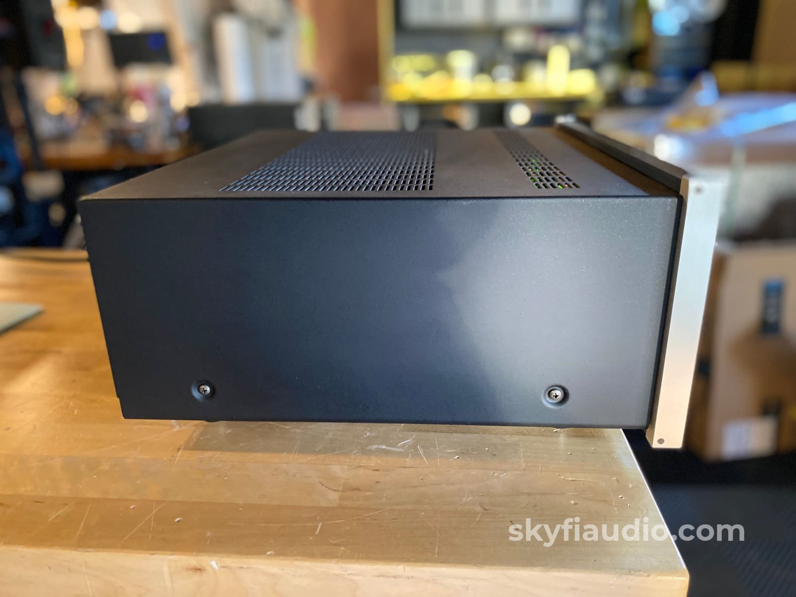 Mcintosh C2200 Tube Preamplifier - All Analog For Purists