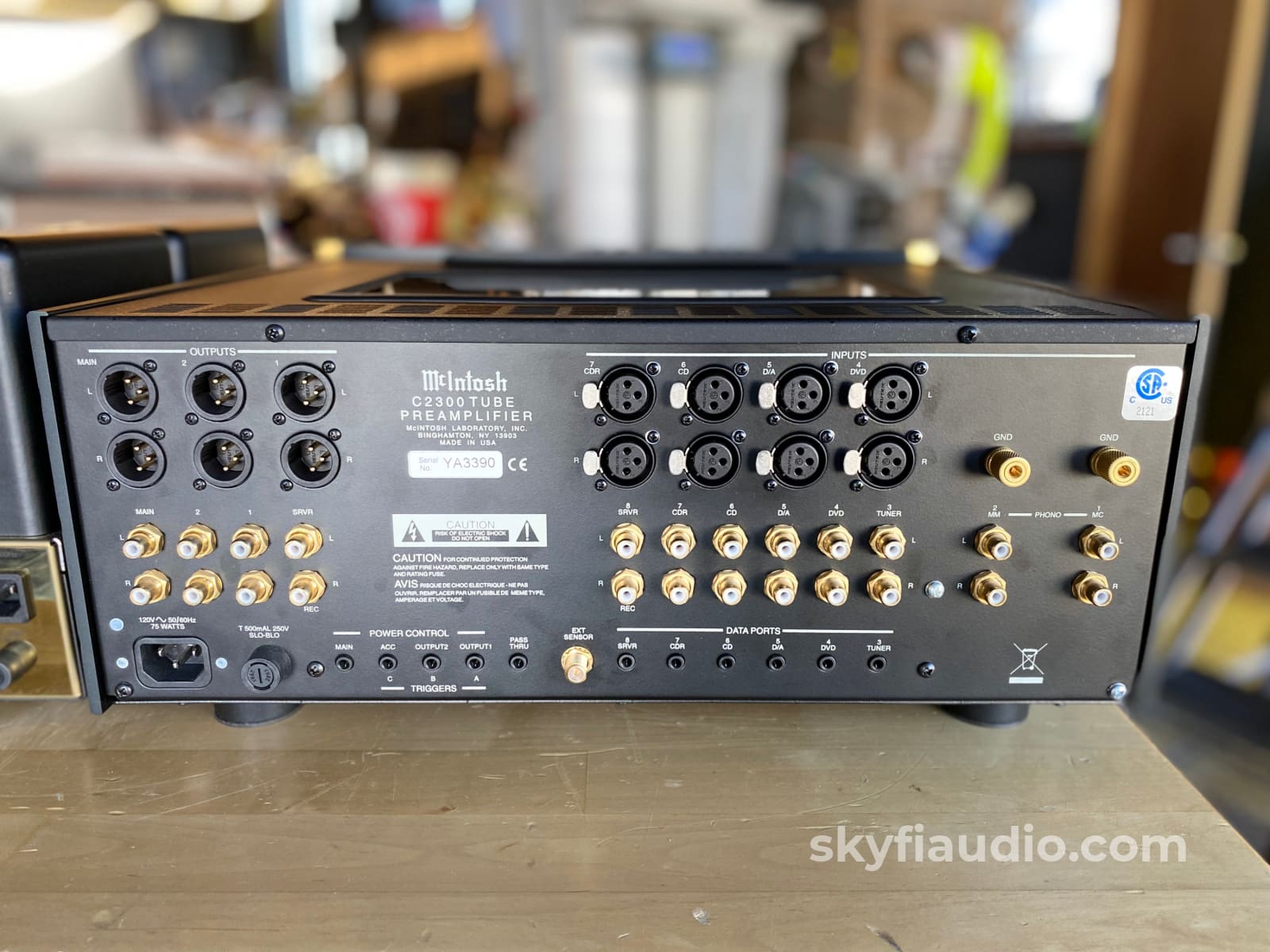 Mcintosh C2300 All Analog Tube Preamp With Special Gold Metalwork Preamplifier