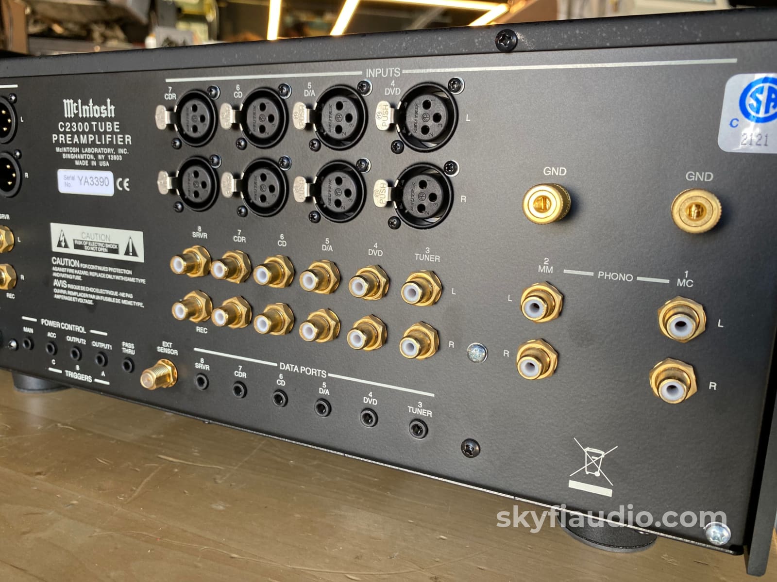 Mcintosh C2300 All Analog Tube Preamp With Special Gold Metalwork Preamplifier