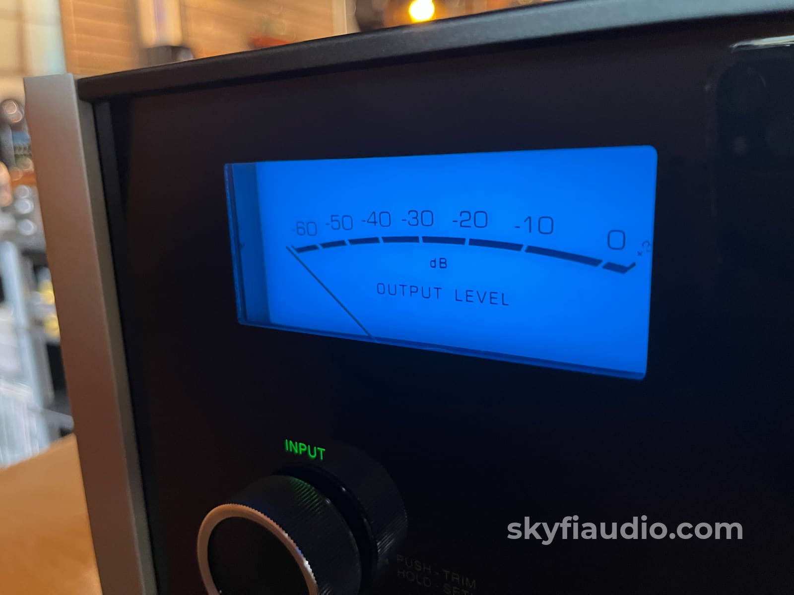 McIntosh C2700 Tube Preamplifier and Quad Balanced DAC - Pre-Loved Preamplifier