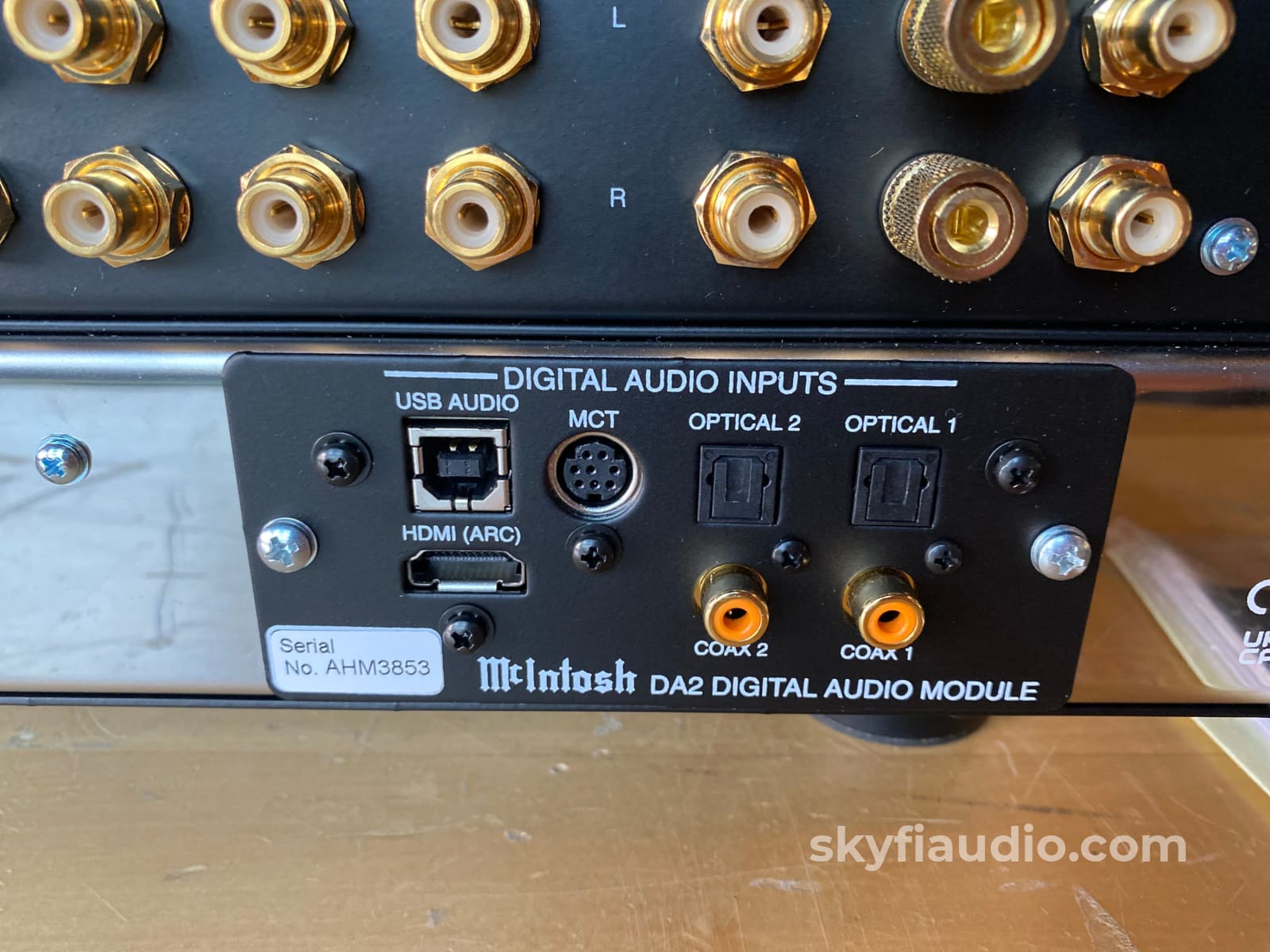 Mcintosh C2700 Tube Preamp And Quad Balanced Dac - Pre-Owned Preamplifier