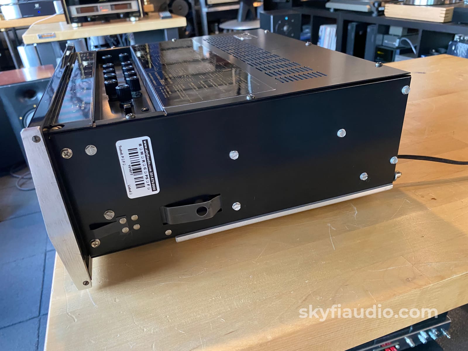 Mcintosh C28 All Analog Vintage Preamp - Clean Preamplifier