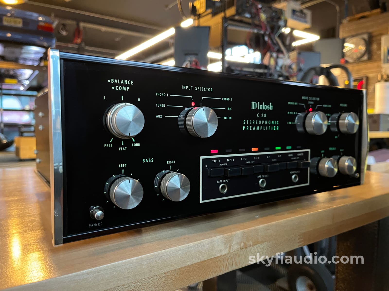 McIntosh C28 Vintage Solid State Preamplifier - Survivor Preamplifier