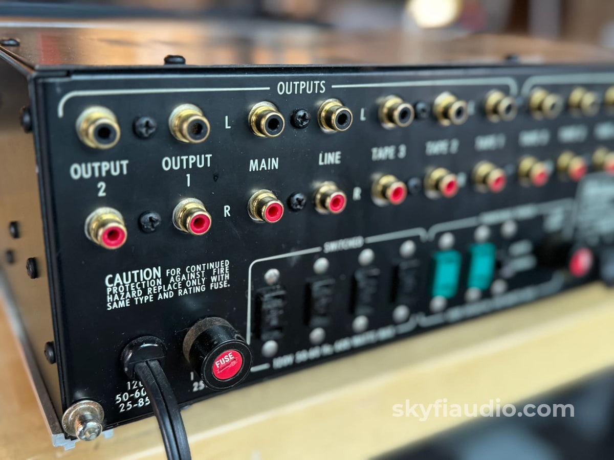 Mcintosh C32 Vintage Preamp With Phone And Eq - Serviced & Upgraded Preamplifier