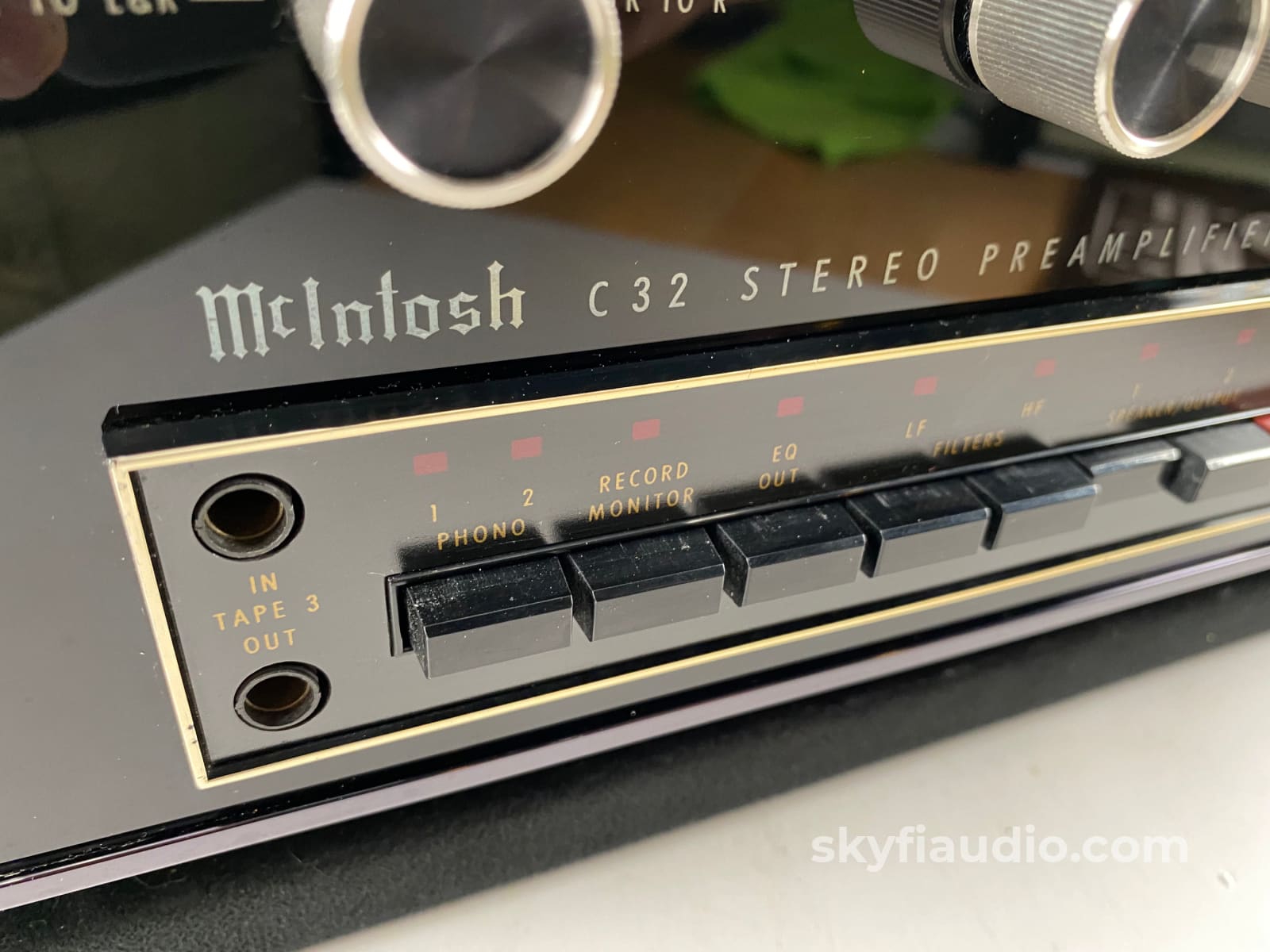 Mcintosh C32 Vintage Preamplifier With Phono
