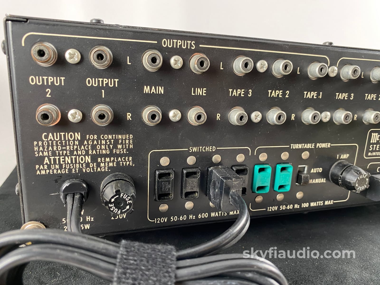 Mcintosh C32 Vintage Preamplifier With Phono
