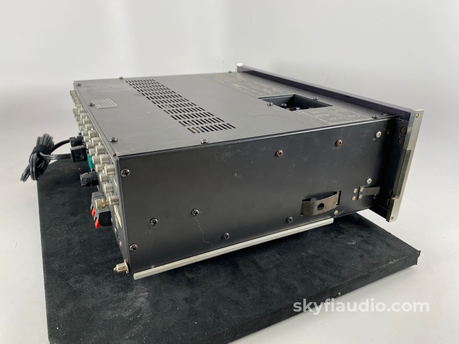 Mcintosh C32 Vintage Preamplifier With Phono