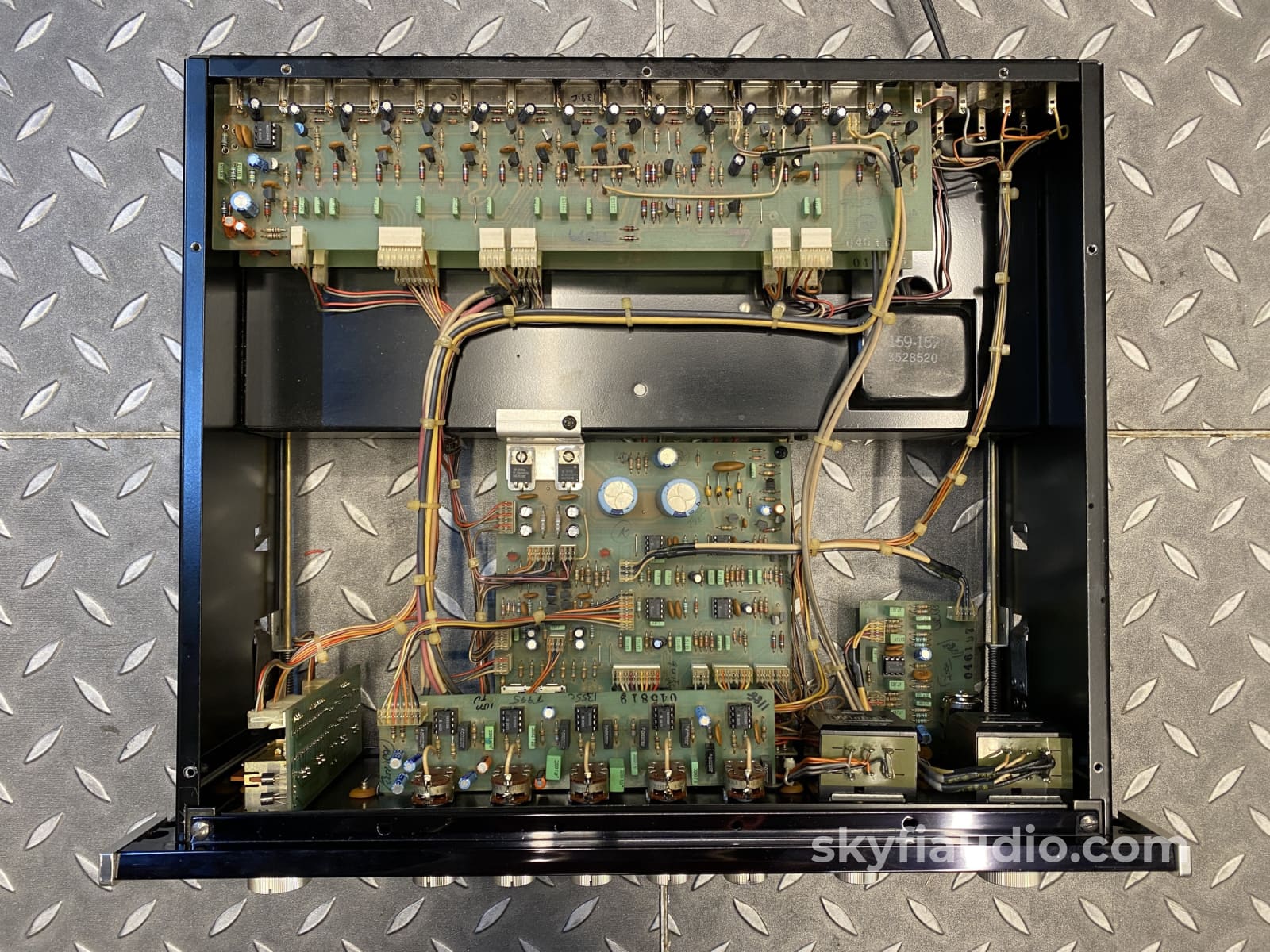 Mcintosh C32 Vintage Preamplifier With Phono