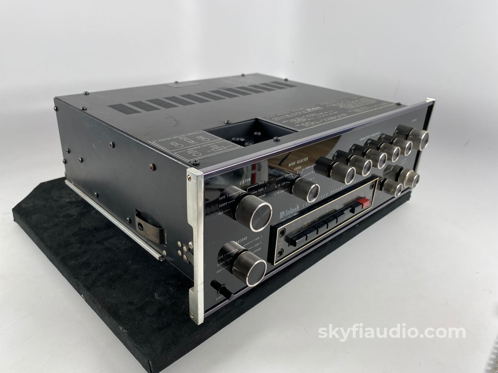 Mcintosh C32 Vintage Preamplifier With Phono