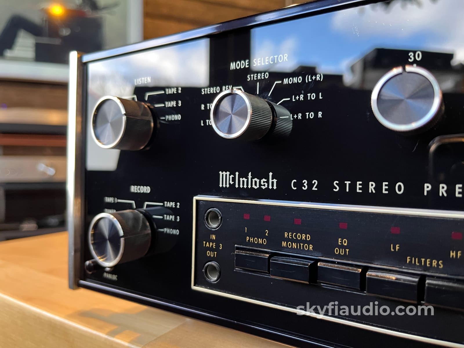 McIntosh C32 Vintage Solid State Preamplifier - SkyFi Overhauled Preamplifier