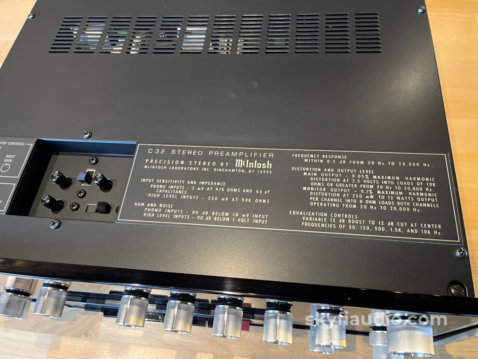 McIntosh C32 Vintage Solid State Preamplifier - SkyFi Overhauled Preamplifier