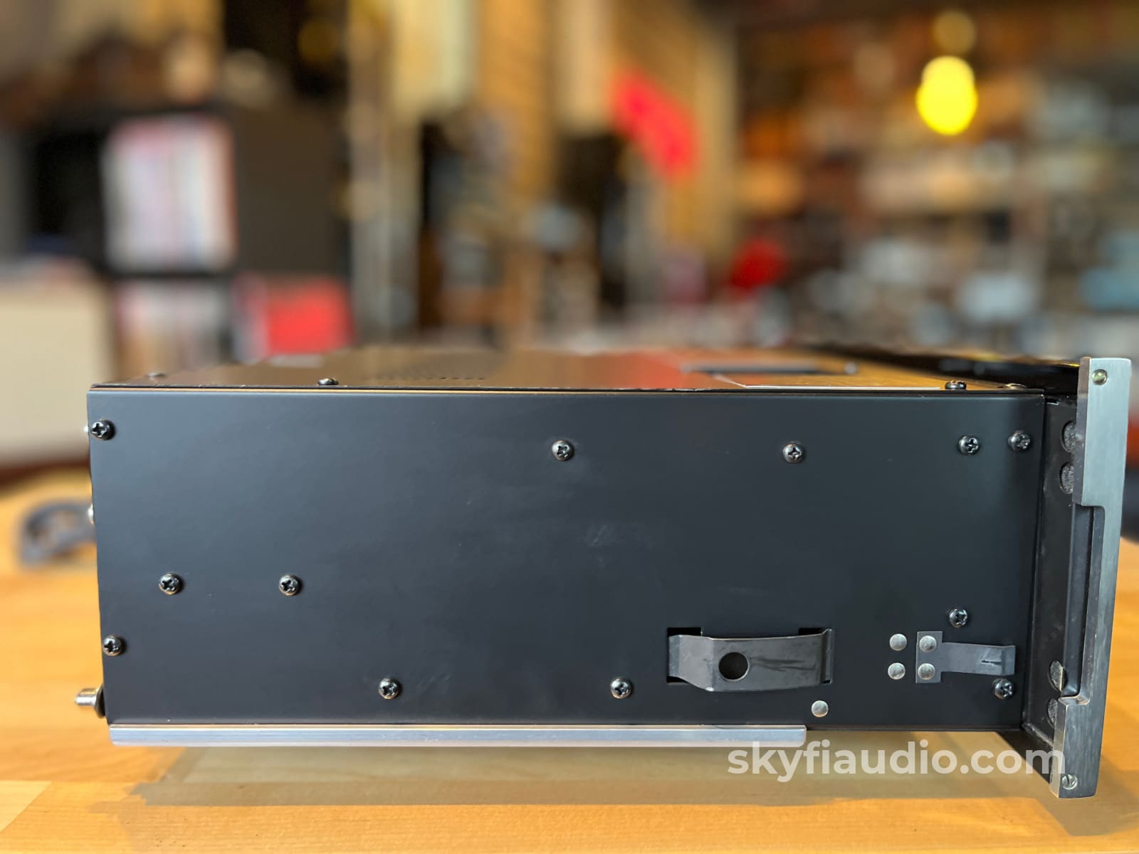 McIntosh C32 Vintage Solid State Preamplifier - SkyFi Overhauled Preamplifier