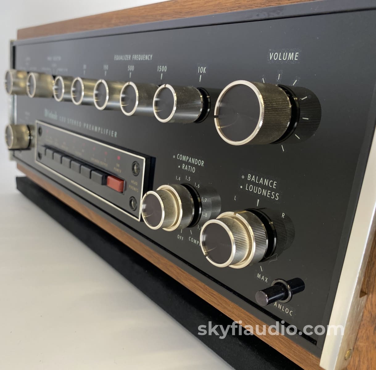 Mcintosh C33 Vintage Audio Preamplifier With Wood Cabinet