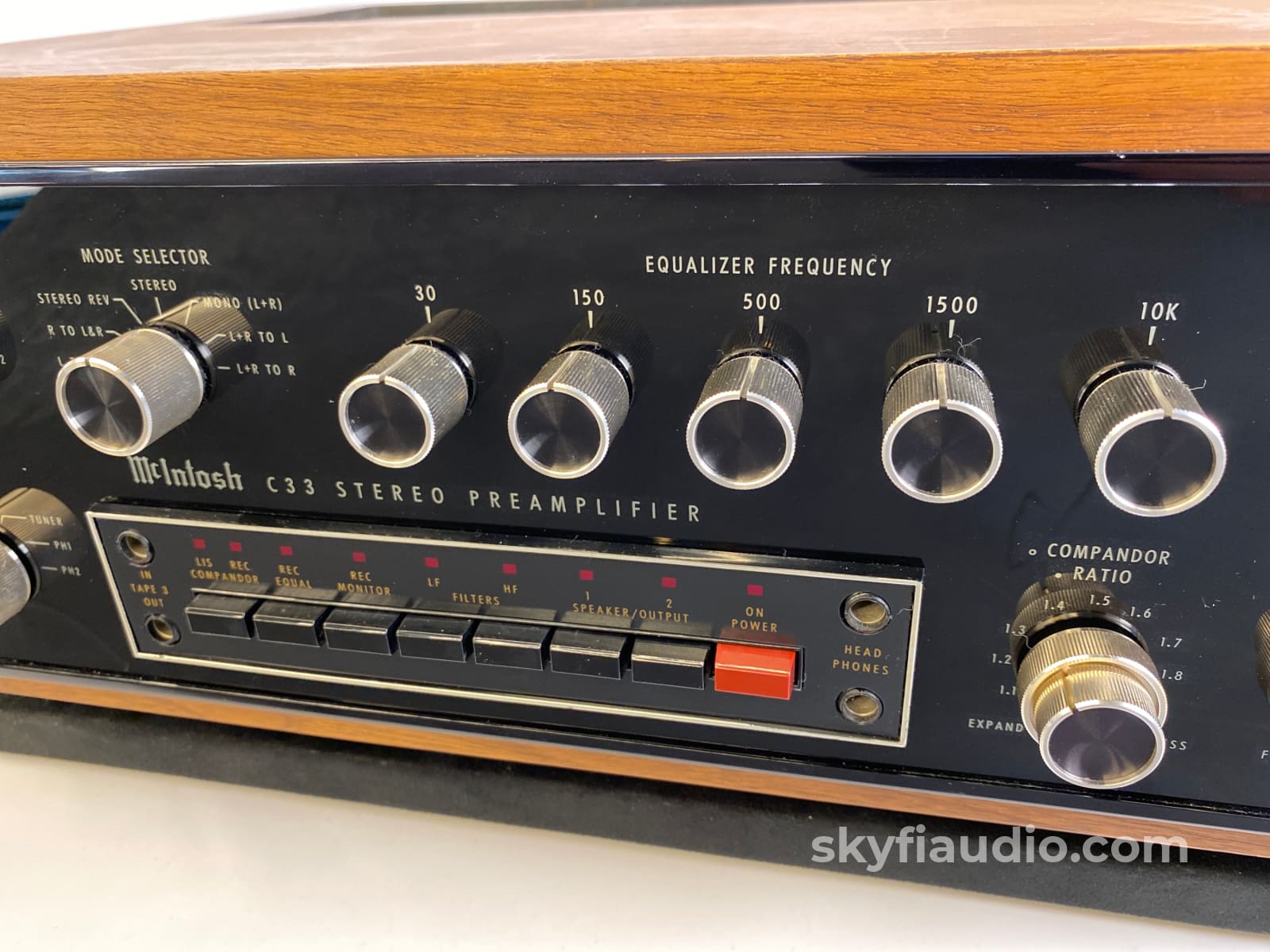 Mcintosh C33 Vintage Audio Preamplifier With Wood Cabinet