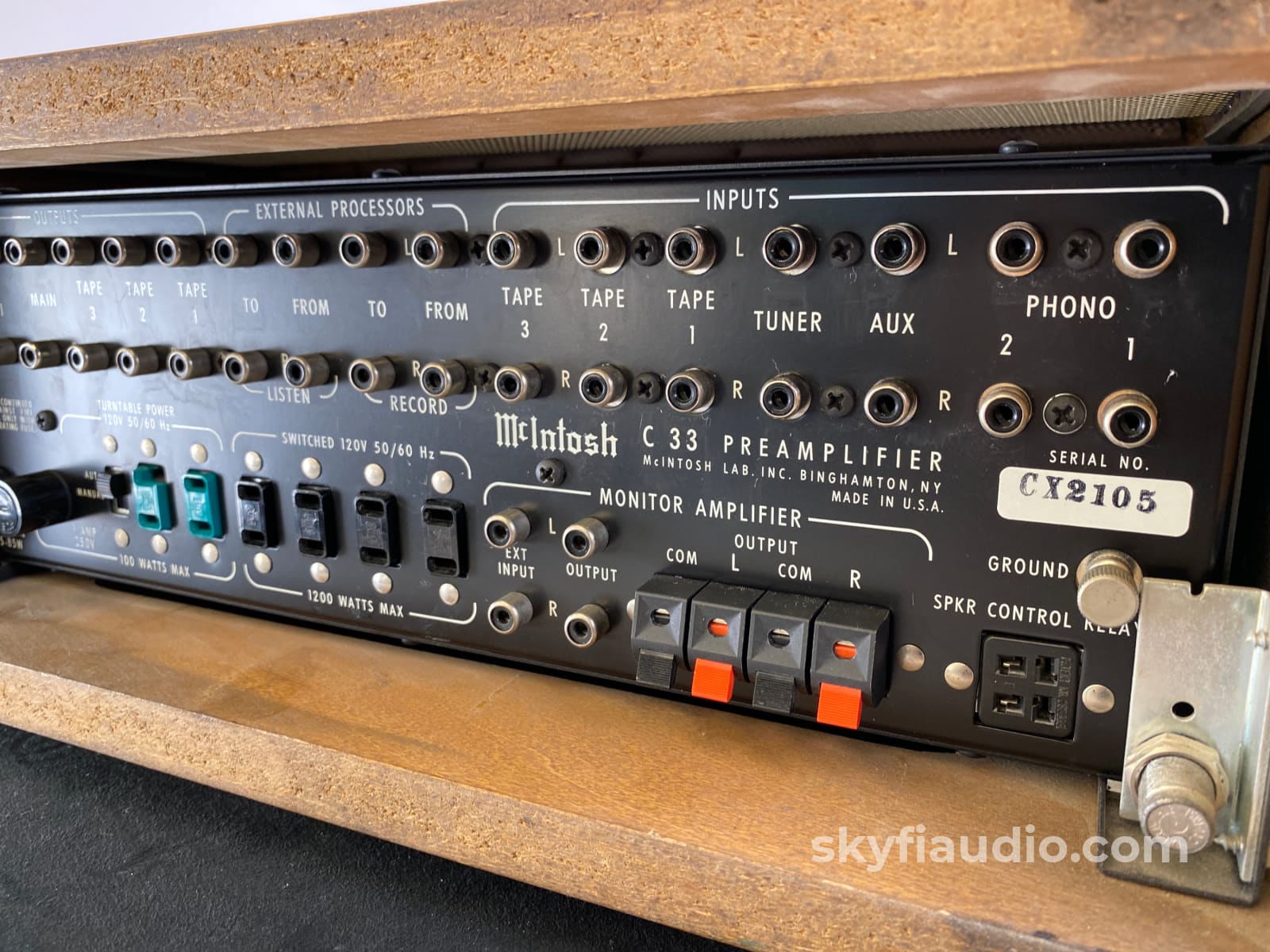 Mcintosh C33 Vintage Audio Preamplifier With Wood Cabinet