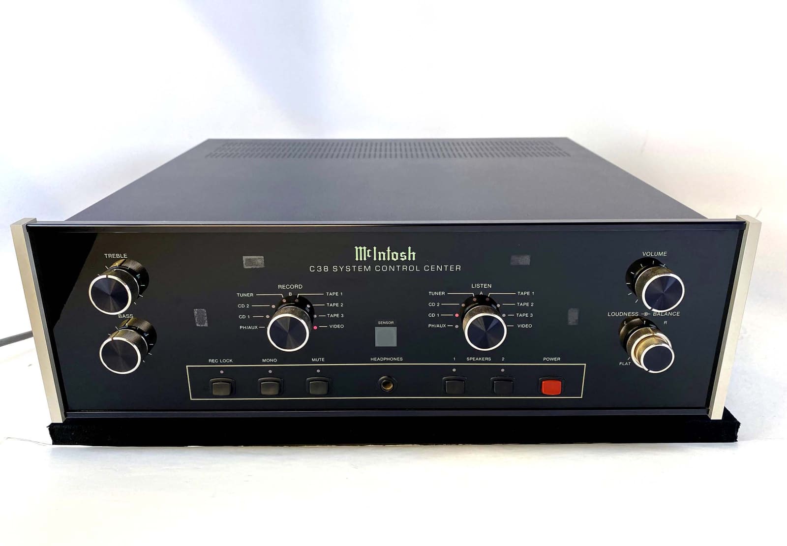Mcintosh C38 Preamplifier - Full Featured Including Phono Stage