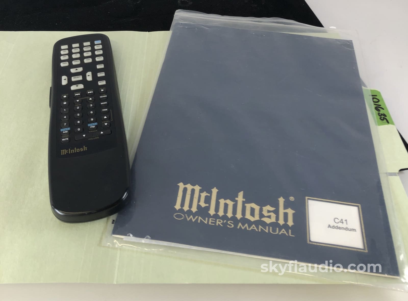 Mcintosh C41 Analog Preamp With Phono Input - Survivor Condition Complete Set Preamplifier