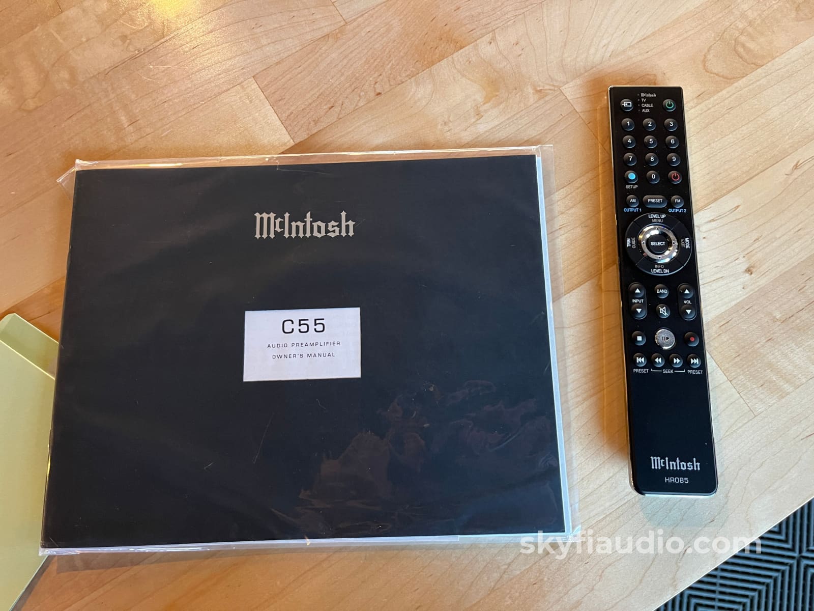 McIntosh C55 Solid State Preamplifier - Pre-loved CD + Digital