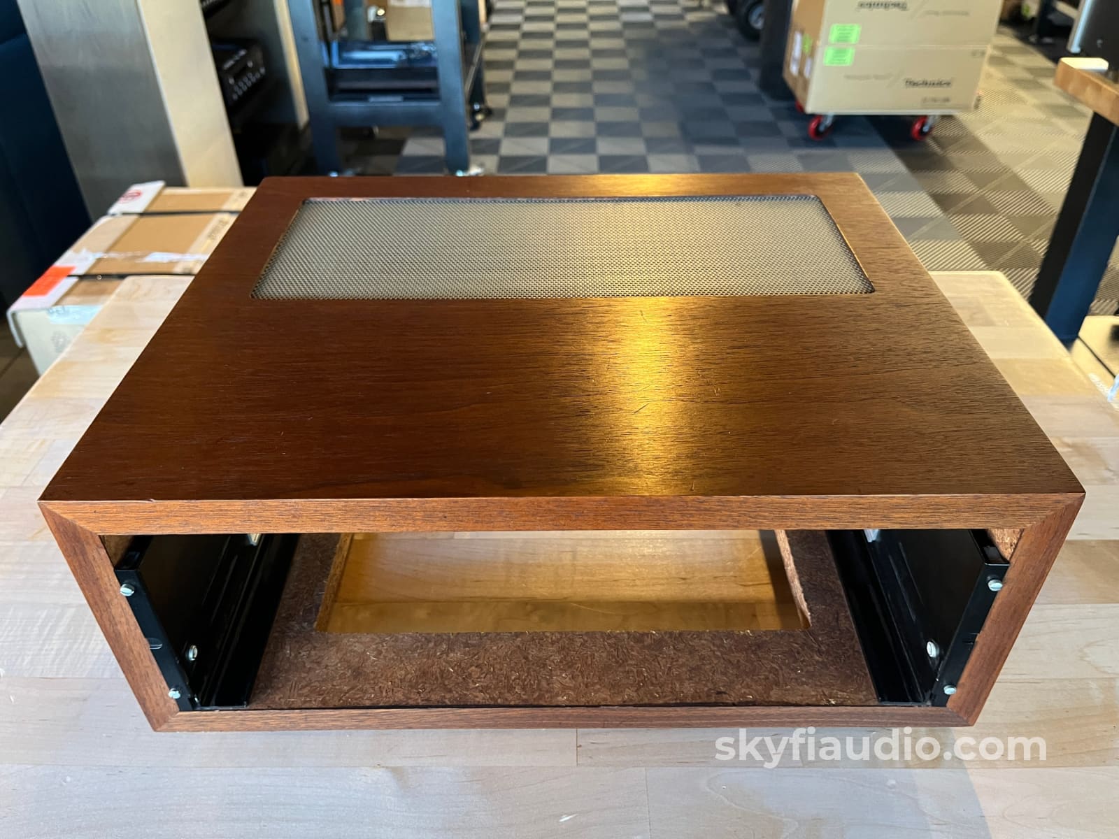 McIntosh Tribute L12 Wood Veneer Cabinet Slant Feet w/ 10’’ or 12’’ Adjustable Panlocs Accessory