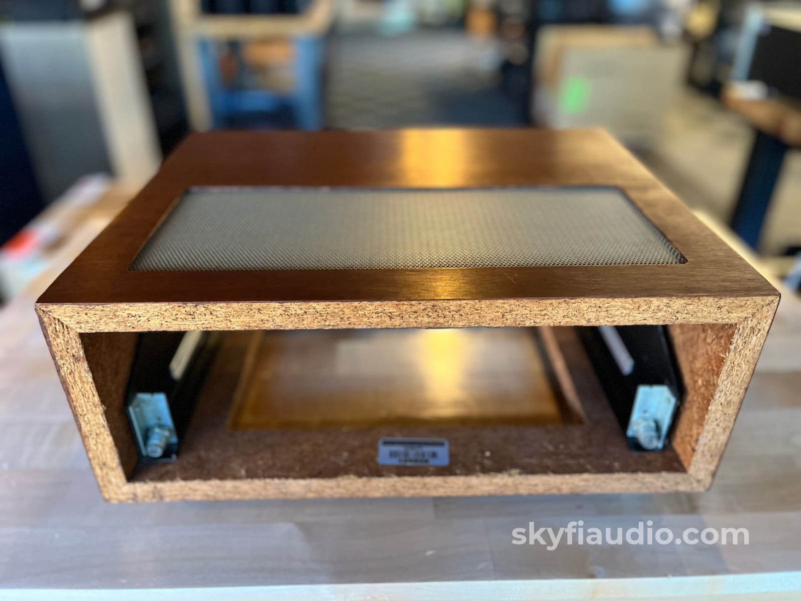 McIntosh Tribute L12 Wood Veneer Cabinet Slant Feet w/ 10’’ or 12’’ Adjustable Panlocs Accessory