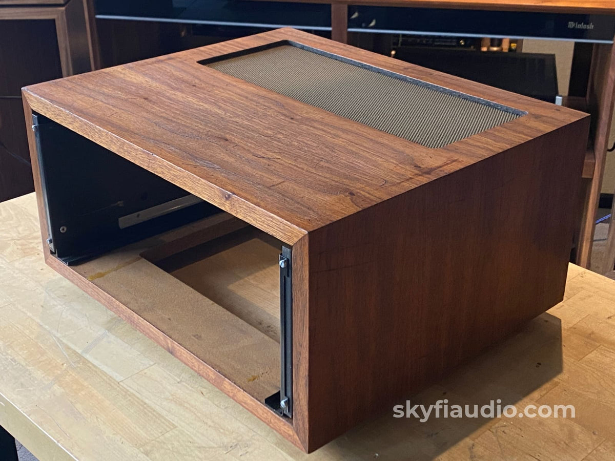 Mcintosh L21 Wood Veneer Cabinet - Slant Feet W/ 13.5 Panlocs For Mc2105 Rustic Patina Oil Finish