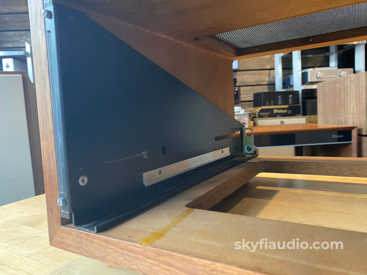 Mcintosh L21 Wood Veneer Cabinet - Slant Feet W/ 13.5 Panlocs For Mc2105 Rustic Patina Oil Finish