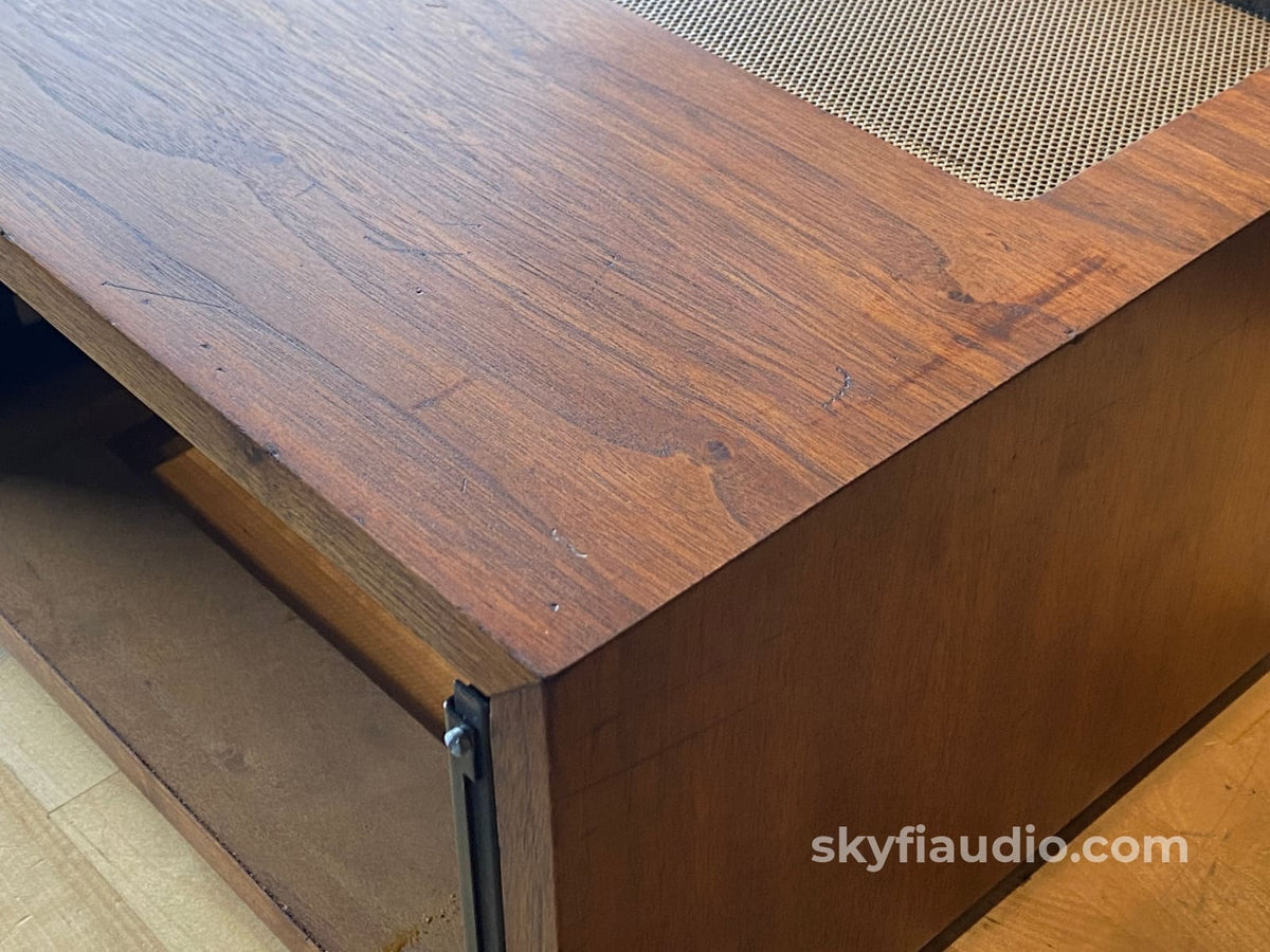 Mcintosh L21 Wood Veneer Cabinet - Slant Feet W/ 13.5 Panlocs For Mc2105 Rustic Patina Oil Finish
