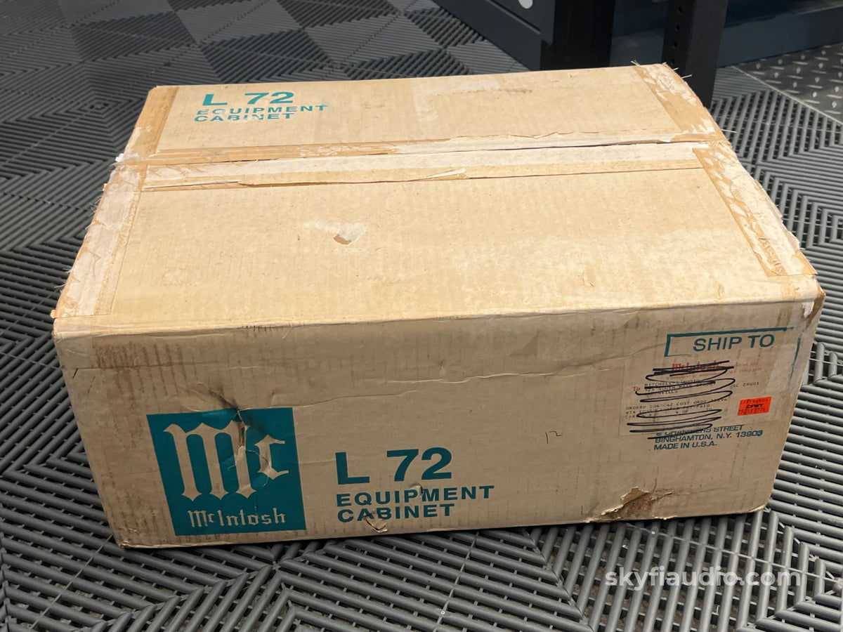 McIntosh L72 Cabinet - Fits Modern McIntosh Components - Accessory