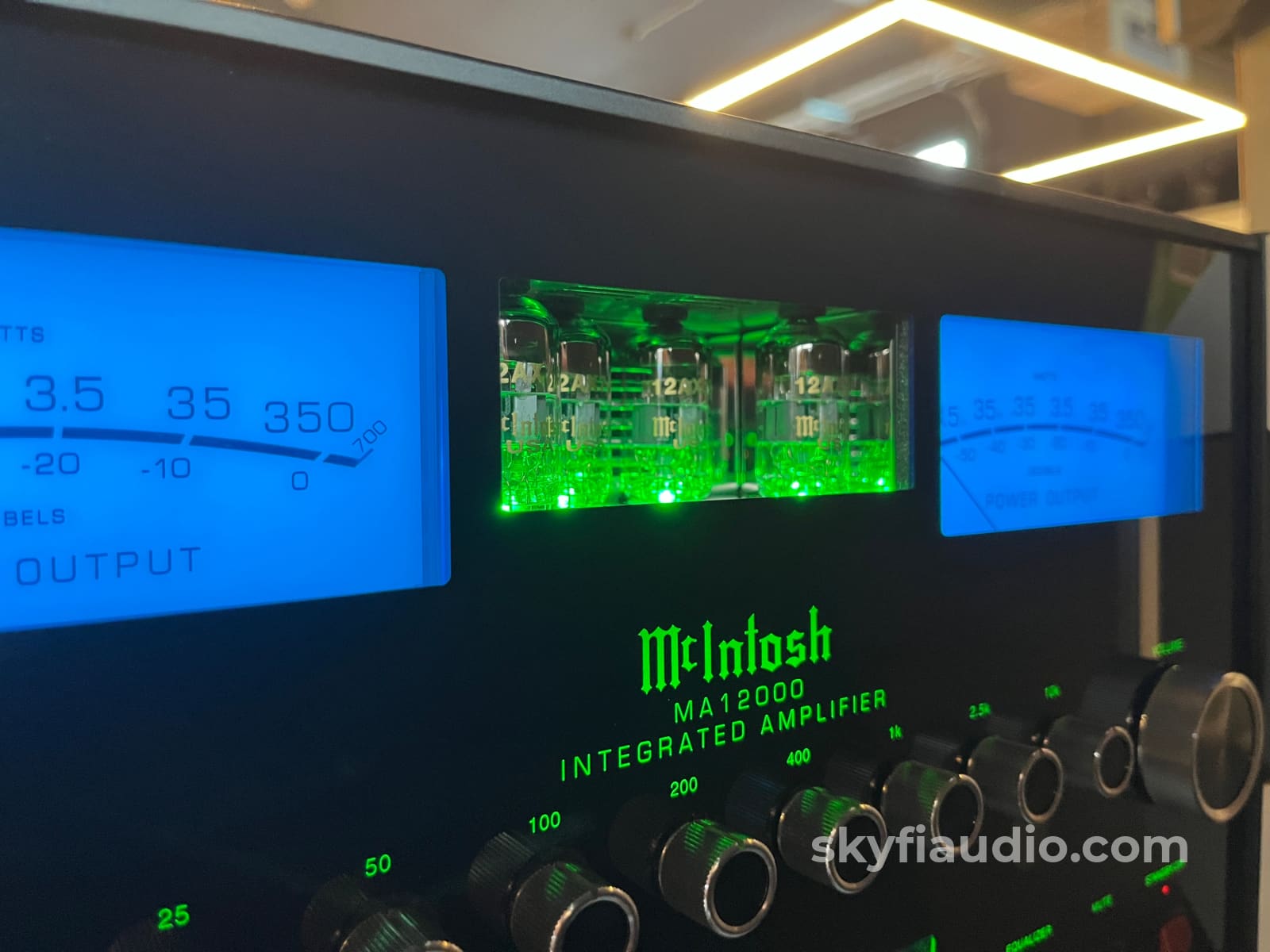 McIntosh MA12000 Hybrid Integrated Amplifier - Pre Loved Integrated Amplifier