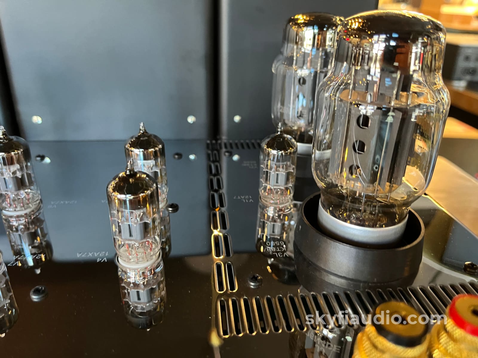 McIntosh MC2275 Tube Integrated Amplifier - Rare - Excellent condition Integrated Amplifier