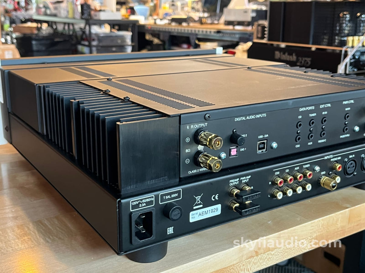 McIntosh MA5200 Solid State Integrated Amplifier - Pre-Loved - Integrated Amplifier