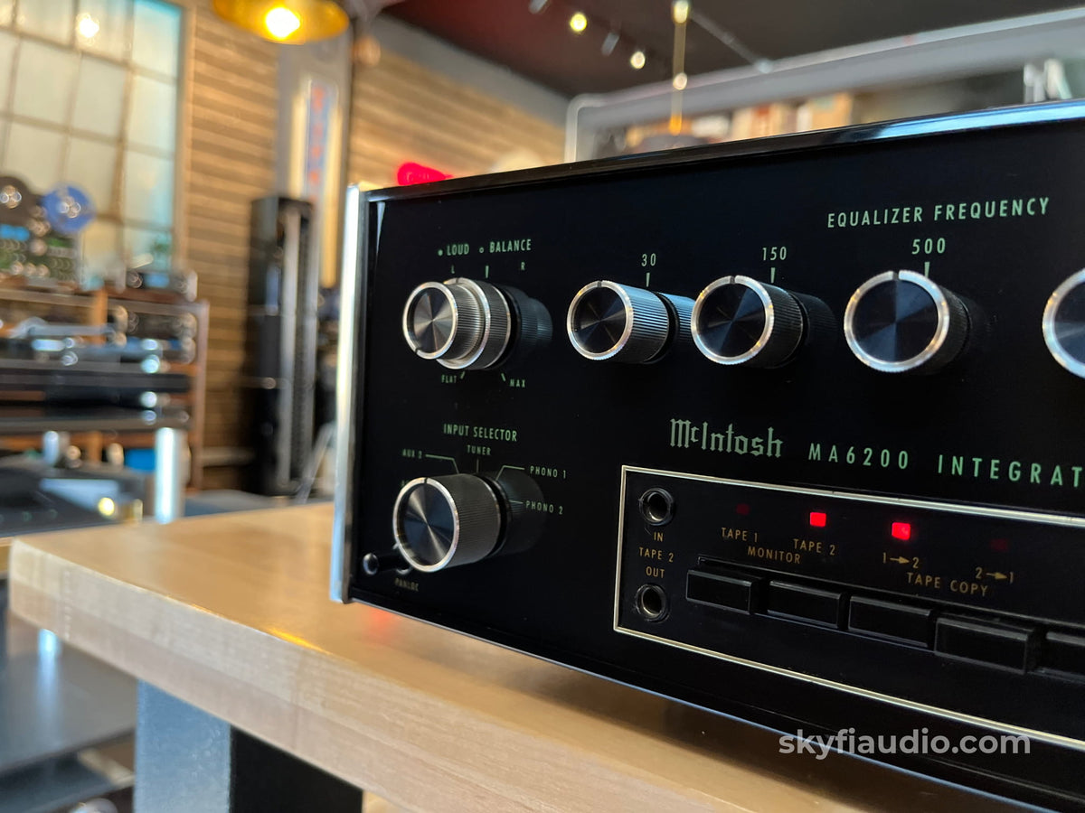 McIntosh MA6200 Vintage Integrated Amp - Serviced - Integrated Amplifier