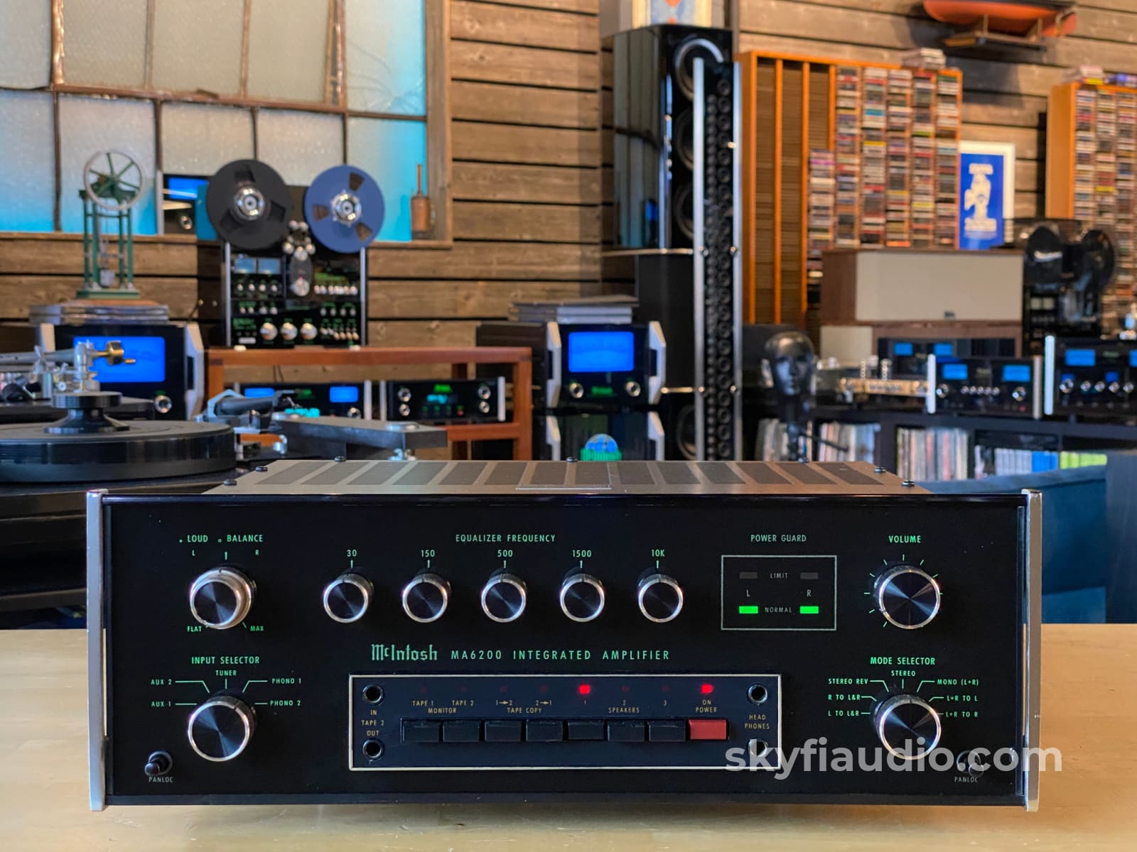 Mcintosh Ma6200 Vintage Integrated Amplifier - Serviced Integrated Amplifier