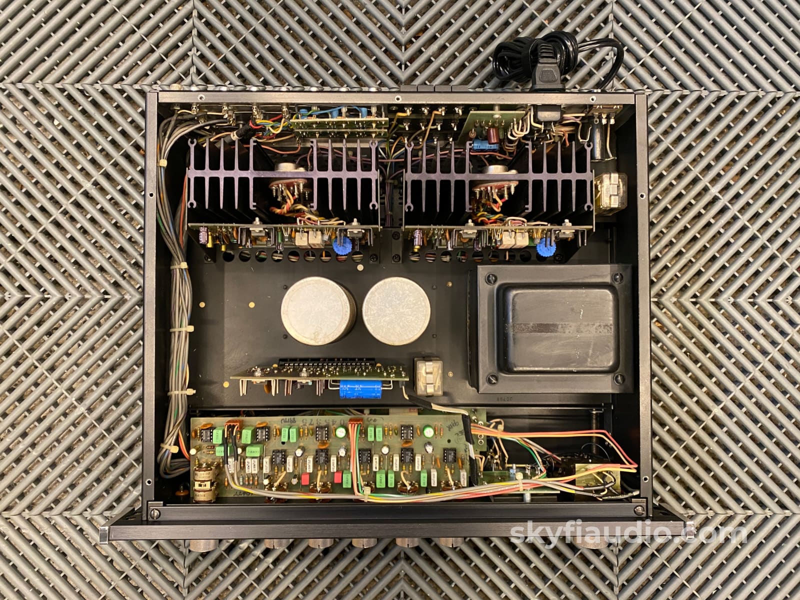 Mcintosh Ma6200 Vintage Integrated Amplifier