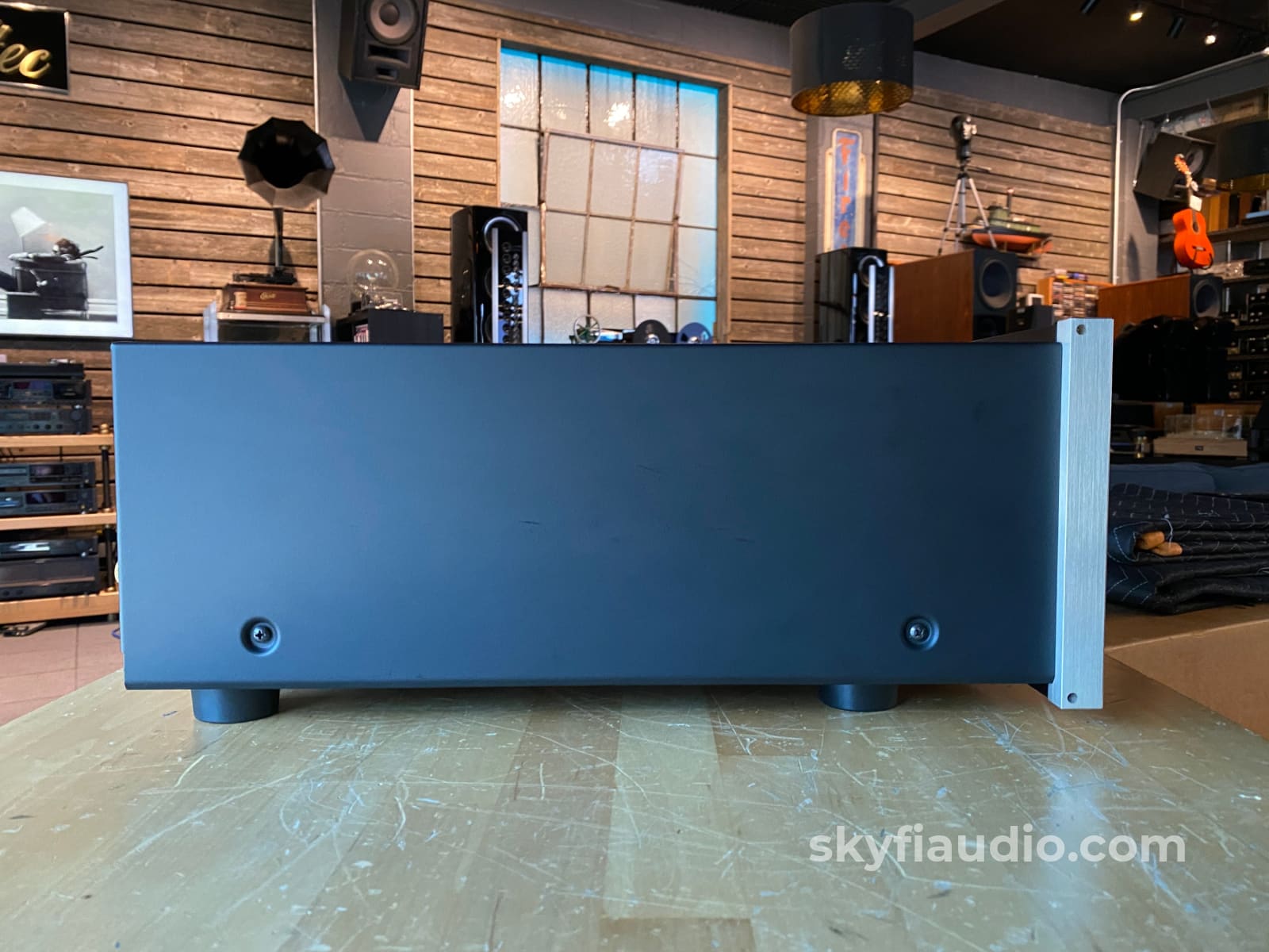 Mcintosh Ma6300 Integrated Amplifier - All Analog With Phono Input